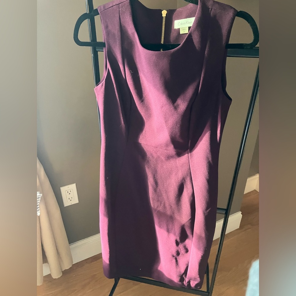 Calvin Klein Sleeveless Sheath Dress Aubergine 8P